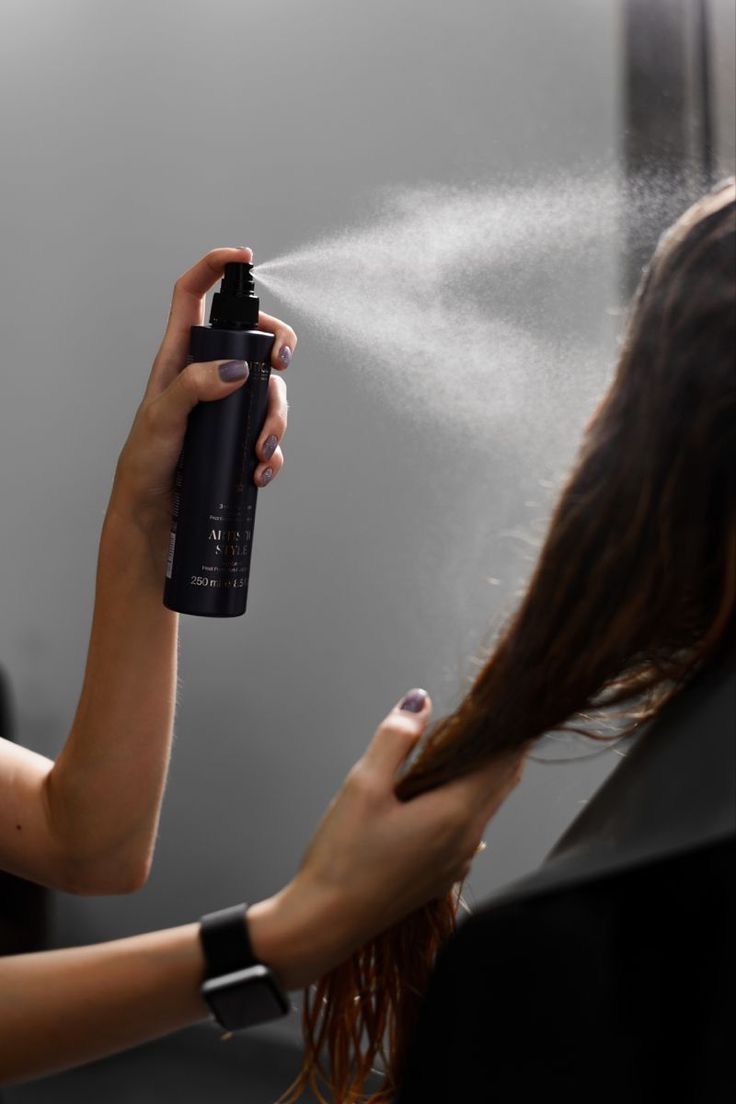 عطور الشعر : سر الأنوثة وجمال الرائحة الذي يدوم طوال اليوم